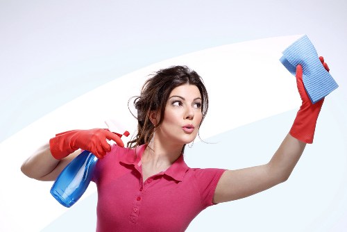 Free quote policy and clear pricing for a full cleanup service